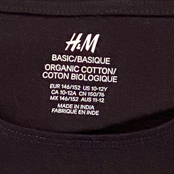 H&M Basics Long Sleeve Black + White Shirts (set) - Picture 6 of 6
